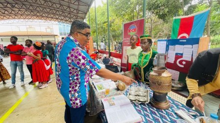 Luanda şəhərindəki icmamız beynəlxalq festivalda ölkəmizi təmsil edib