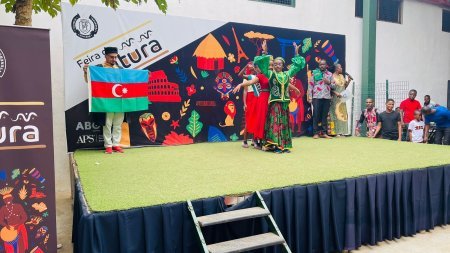 Luanda şəhərindəki icmamız beynəlxalq festivalda ölkəmizi təmsil edib