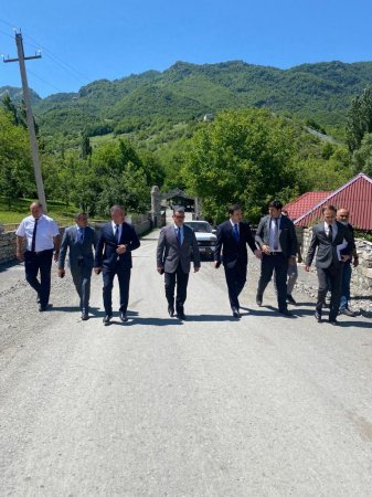 Novruz Aslanov İsmayıllıda seldən zərər çəkmiş ərazilərə getdi