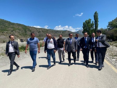 Novruz Aslanov İsmayıllıda seldən zərər çəkmiş ərazilərə getdi