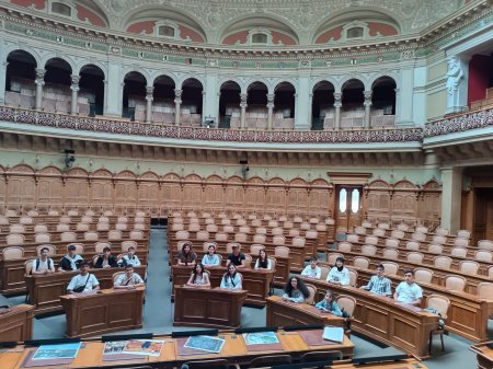 Heydər Əliyevin 100 illiyinə həsr olunmuş “Qardaşlaşmış Qarabağ Məktəbləri” layihəsi başa çatıb