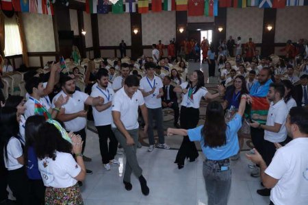 Diaspor Gənclərinin IV Yay Düşərgəsinin rəsmi bağlanış mərasimi keçirilib