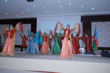 Diaspor Gənclərinin IV Yay Düşərgəsinin rəsmi bağlanış mərasimi keçirilib