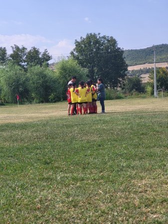 U-14 yaşlı qızlar arasında futbol idman növü üzrə yoldaşlıq görüşü keçirilib