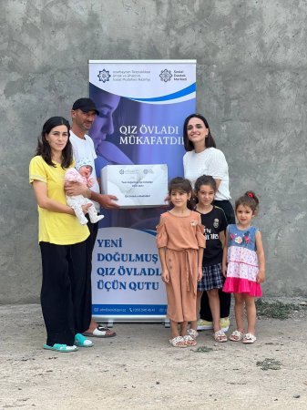 “Yeni doğulmuş qız övladları üçün qutu” layihəsi Sabirabadda davam edib