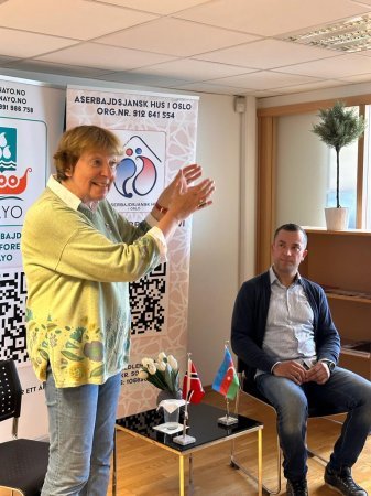 Oslo meri Nizami Gəncəvi adına Azərbaycan dili həftəsonu məktəbində olub
