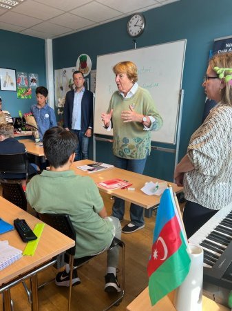 Oslo meri Nizami Gəncəvi adına Azərbaycan dili həftəsonu məktəbində olub