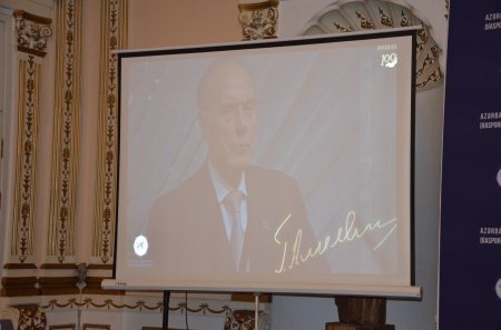 Dövlət Komitəsində bir qrup türkiyəli jurnalist və ictimai xadimlə görüş keçirilib