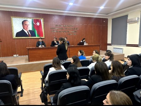Yeni təyin olunmuş məktəb direktorları ilə görüş keçirilib