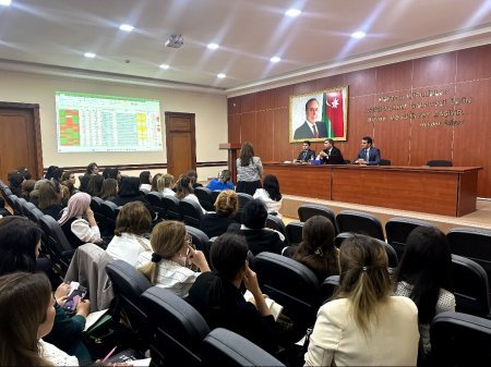 Yeni təyin olunmuş məktəb direktorları ilə görüş keçirilib