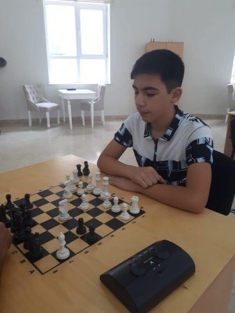  “Şahmat hamı üçün” devizi altında aşağı yaş qrupundan olan uşaqlar üçün növbəti master klass təşkil olunmuşdur