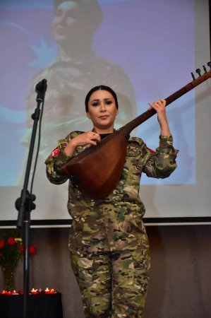 “Nur üzlü cənnət mələyi” adlı xatirə gecəsi keçirildi