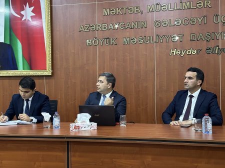 Yevlax məktəblilərinin direktor və fənn müəllimləri ilə görüş