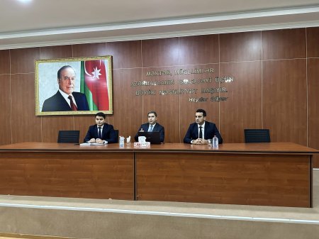 Yevlax məktəblilərinin direktor və fənn müəllimləri ilə görüş