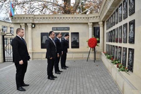 Dövlət-özəl tərəfdaşlığı çərçivəsində Xaldan kənd kompleks tam orta məktəbinə kitablar ianə edilib