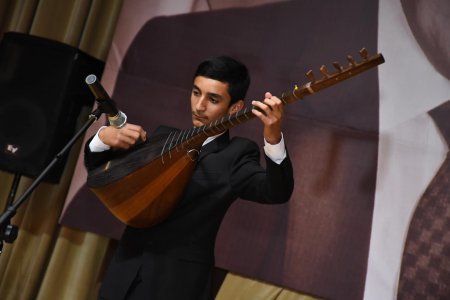 Festival iştirakçıları Ağdaşda konsert proqramı ilə çıxış ediblər