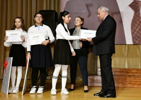 Festival iştirakçıları Ağdaşda konsert proqramı ilə çıxış ediblər