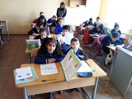 Təhsil idarəsinin əməkdaşları KİV nümayəndələrinin iştirakı ilə Mingəçevirdə 20 nömrəli tam orta məktəbdə olublar