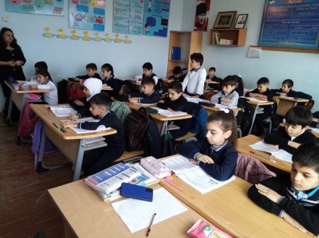 Təhsil idarəsinin əməkdaşları KİV nümayəndələrinin iştirakı ilə Mingəçevirdə 20 nömrəli tam orta məktəbdə olublar