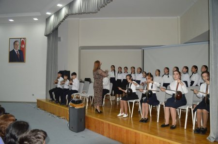 " Heydər Əliyevin təhsilə və mədəniyyətə bağlı ömür yolu" adlı tədbir keçirilmişdir