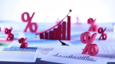 Anormallıq: Mərkəzi Bank faizi azaldır, banklarda artır - Nə baş verir? 