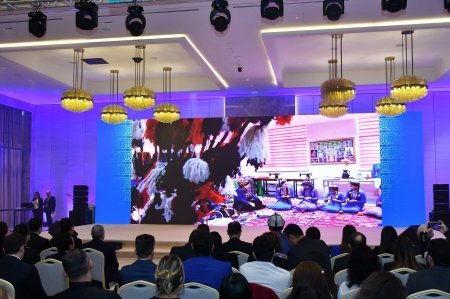 2024-cü il üçün "Türk dünyasının mədəniyyət paytaxtı"nın estafeti Şuşadan Türkmənistanın Anev şəhərinə ötürülüb