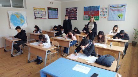 IX sinif şagirdləri üçün sınaq imtahanı keçirilib