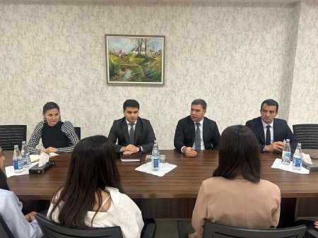 Tərbiyəçi-müəllimlərin işə qəbulu üzrə müsahibə mərhələsi davam edir