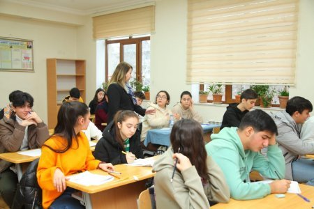 Fənn olimpiadalarının yarımfinal turuna hazırlıq məqsədilə sınaq imtahanları keçirilir