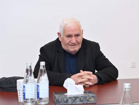 Elm və təhsil naziri Göyçayda vətəndaşları qəbul edib
