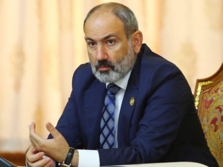 Paşinyan Fransadan alınan silahlardan danışdı