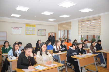 Fənn olimpiadalarının yarımfinal turu keçirilib