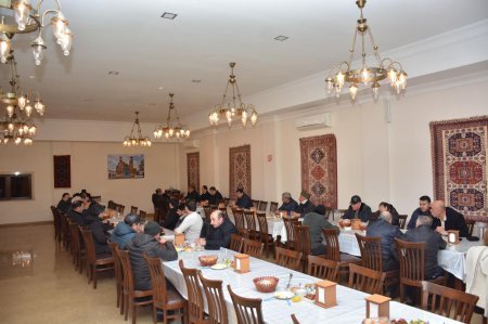 Azərbaycanın Xalq yazıçısı Mövlud Süleymanlının dəfn mərasimi keçirilib