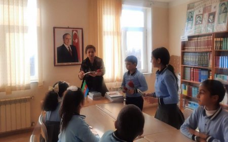 Təhsil müəssisələrində Beynəlxalq Kitab Bağışlama Günü