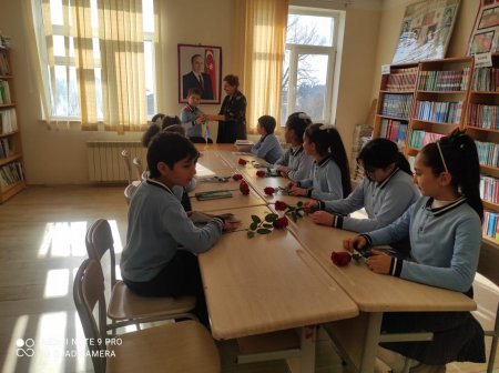 Təhsil müəssisələrində Beynəlxalq Kitab Bağışlama Günü