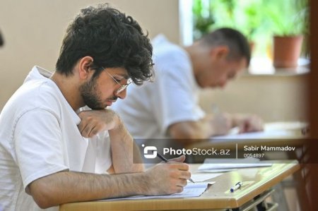 Abituriyentlərin NƏZƏRİNƏ: Sənəd qəbulu başlandı