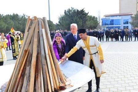 Martın 18-i Novruz bayramı Sumqayıtda böyük təntənə ilə qeyd olundu