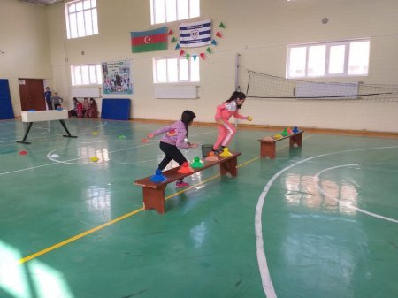  "Şən startlar" estafet yarışı keçirilib