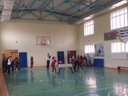  "Şən startlar" estafet yarışı keçirilib