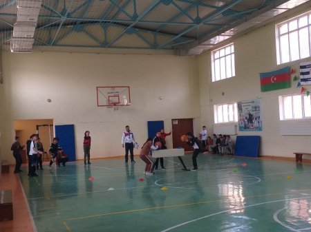  "Şən startlar" estafet yarışı keçirilib