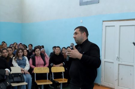 Ağdaşda valideyn forumu təşkil olunub
