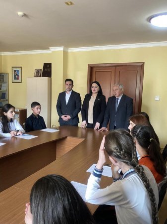 “Zəfərə gedən yol” mövzusunda esse müsabiqəsi keçirilib