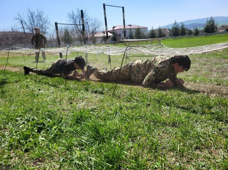 “Şahin” hərbi-idman oyunu üzrə 12 komandanın iştirakı ilə keçirilən rayon birinciliyi başa çatıb