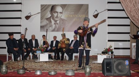 “Hüseyn Arif irsi aşıq yaradıcılığında” adlı geniş konsert proqramı təqdim olunub