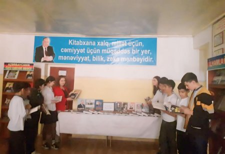 23 aprel - Ümumdünya Kitab və Müəlliflik Hüquqları Günü ilə bağlı dəyirmi masa, yerli yazarlarla görüş, kitab sərgiləri keçirilib