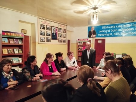 23 aprel - Ümumdünya Kitab və Müəlliflik Hüquqları Günü ilə bağlı dəyirmi masa, yerli yazarlarla görüş, kitab sərgiləri keçirilib