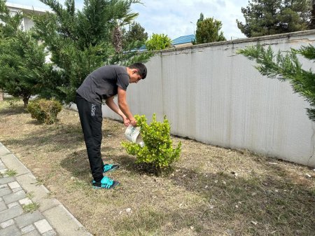 Ümummilli lider H.Əliyevin anadan olmasının 101- ci ildönümü ilə əlaqədar abadlaşdırma kampaniyası keçirilib