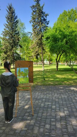 “Yaşıl dünya naminə həmrəylik ili” çərçivəsində etüd mövzusunda rəsm müsabiqəsi keçirilib