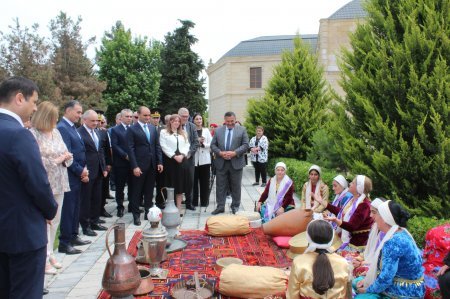 Kürdəmirdə Folklor Festivalı keçirilib