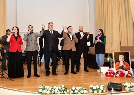 Bədii qiraət ustasının yubiley gecəsi təşkil edilib